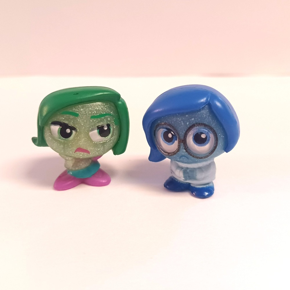 Disney Doorables Inside Out Series 7 Mini Figure Lot Sadness Rare Envy Common